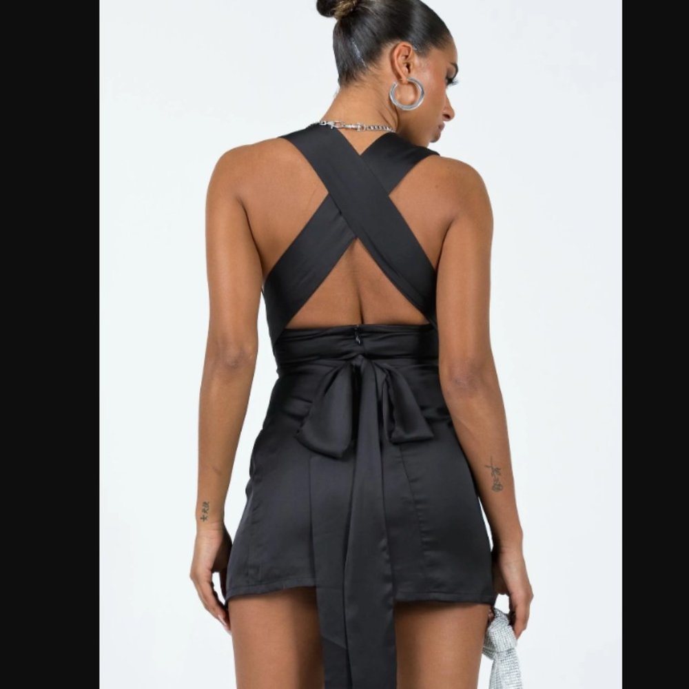 Princess Polly Katina Black Satin Halter Mini Dress 8 - Picture 6 of 10